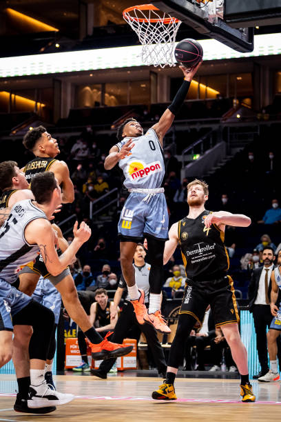 来自伊朗的 来自伊朗的